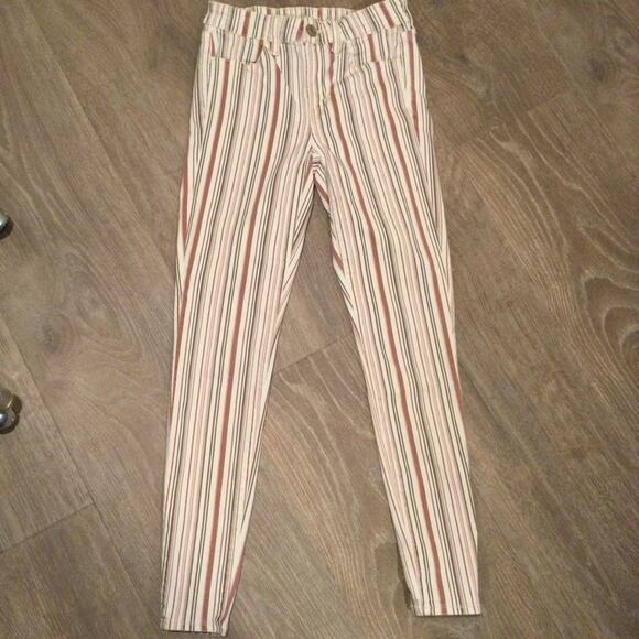 American Eagle striped Hi-Rise Jegging 2 - Picture 4 of 9